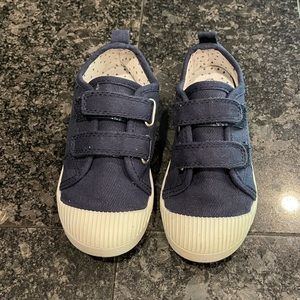 Kids Cat & Jack Velcro Sneakers Size 11